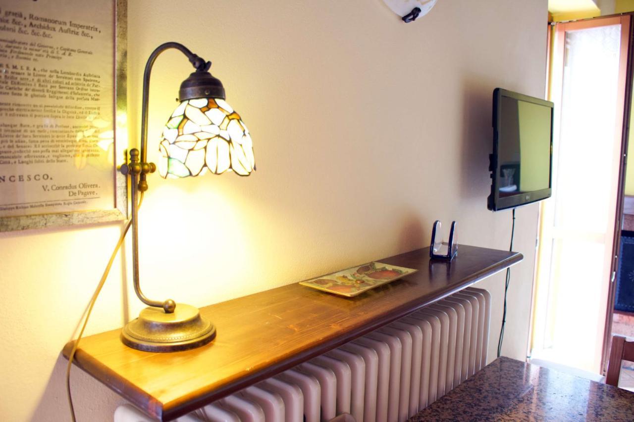 La Casa Sul Sasso In Town Serviced Accommodations Дервио Екстериор снимка